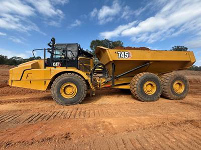 2018 Caterpillar 745 Off-Highway Truck