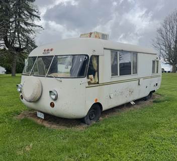 1969 Unmarked Ultra Van RV