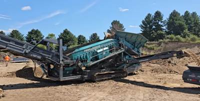 2016 Powerscreen Warrior 1800 Screening Plant