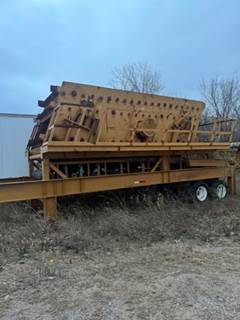 Simplicity 6x20 3 deck Screening Plant