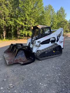 2017 Bobcat T750 Track Skid Steer