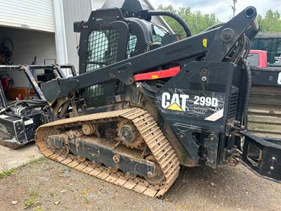 2015 Caterpillar 299D XHP Skid Steer - Diamond Mowers Mulching Head