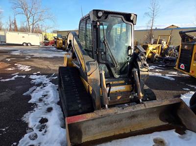 2010 New Holland C238 Track Skid Steer (Bradco HP 600 asphalt planer)