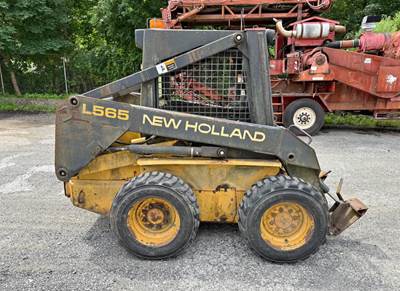 1992 New Holland L565 Skid Steer