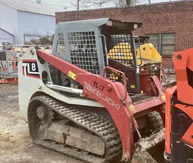 2018 Takeuchi TL8 Skid Steer