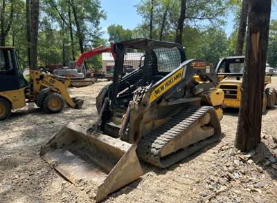 2014 New Holland C232 Skid Steer
