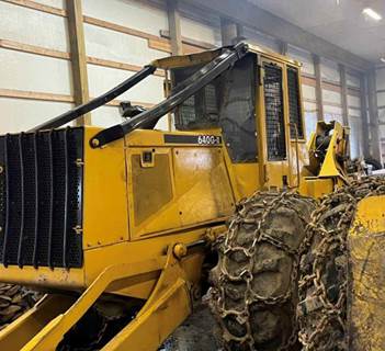 2002 John Deere 640G II Skidder
