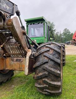 2015 John Deere 748H Skidder