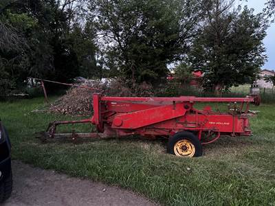 New Holland Hayliner 273 Square Baler