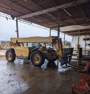 1999 Gehl DL10H44 Telehandler - Forks