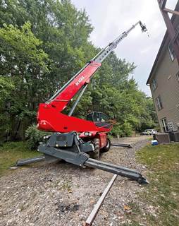 2018 MAGNI RTH 6.35 SH Telehandler