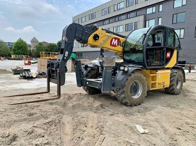 2017 MAGNI TH 6.20 Telehandler