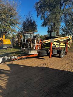 JLG T350 Tow-Pro Series Towable Boom Lift