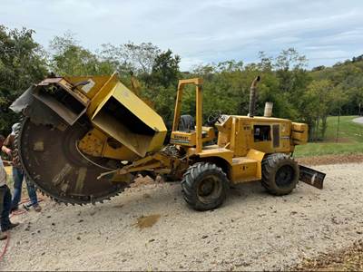 2001 Vermeer V120 Trencher