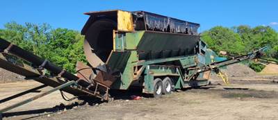 1999 and 1997 Powerscreen 830 Trommel Screen package deal