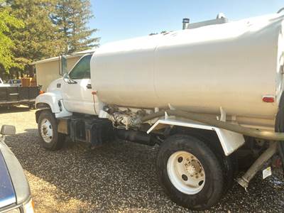 1998 GMC 7500 Water Truck