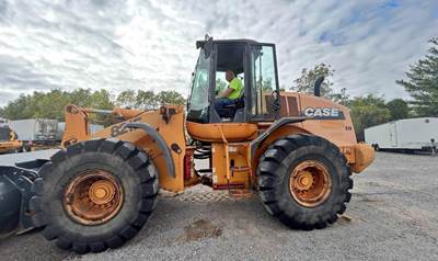 2011 Case 821F Wheel Loader