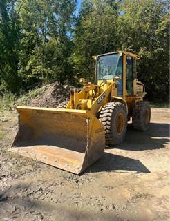 2001 John Deere 444H Wheel Loader