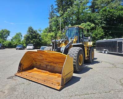 2018 John Deere 744K II Large Wheel Loader