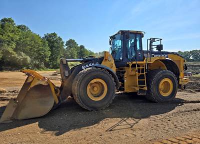 2018 John Deere 844K-II Wheel Loader - Bucket