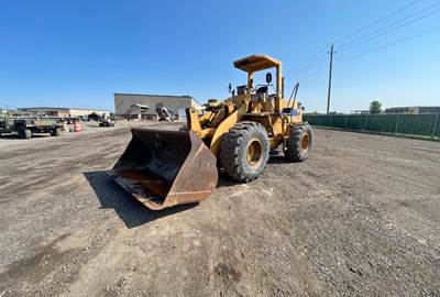 1989 Komatsu WA320-1 Wheel Loader