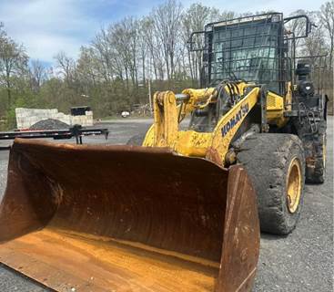 2016 Komatsu WA380-8 Wheel Loader