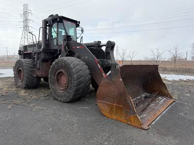 Komatsu WA600 Wheel Loader