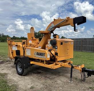 2014 Bandit 990XP Towable Wood Chipper