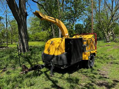 2004 Vermeer BC1400 Chipper