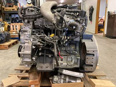 Unused Surplus 2008 Isuzu AJ-4JJ1T Diesel Engine
