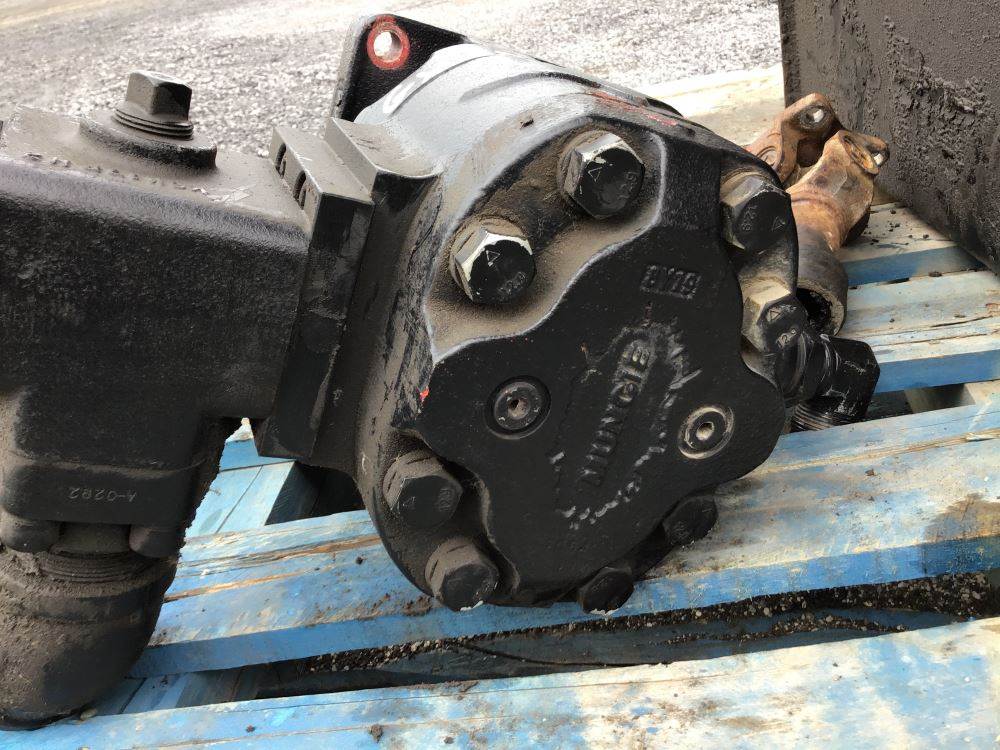 Hydraulic Tank & Pump Roll Off 2020 Condition Used Oem GX25645