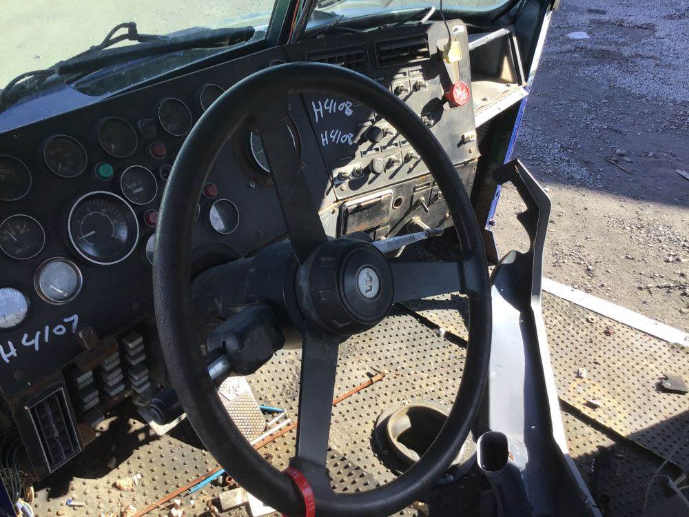 Western Star Steering Wheel For Sale ÎleAuxNoix, QC, Canada GX