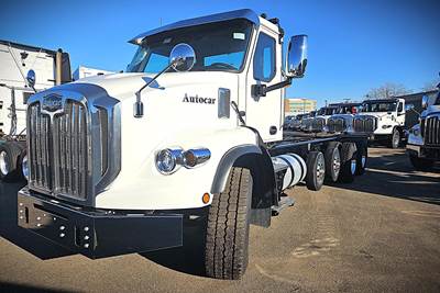Autocar DC64 Cab & Chassis Truck - Cummins, 455HP, Automatic