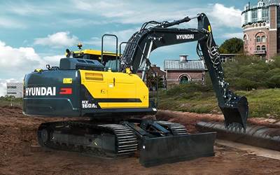 Hyundai HX160AL Excavator