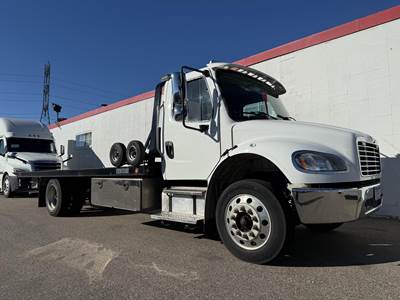 Freightliner M2 Rollback Tow Truck