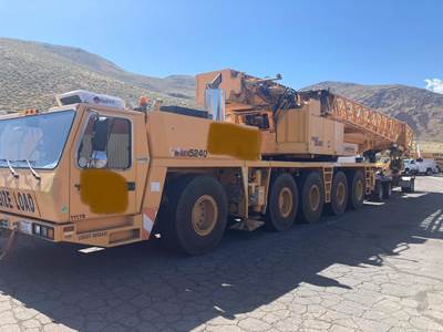 Grove GMK5240 240-Ton All Terrain Crane