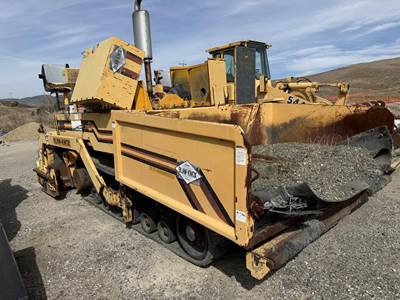 Blaw-Knox PF5510 Asphalt Paver