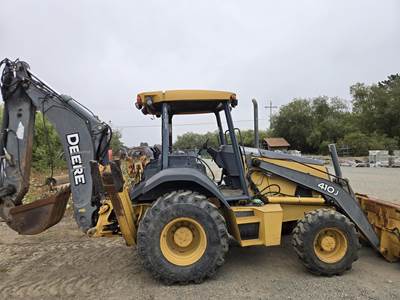John Deere 410J Backhoe