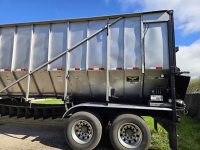 Trinity 44x102 Tandem Axle Stainless Steel Belt Trailer - Air Ride, Fixed Axle
