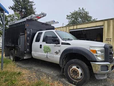 Ford F-550 Chipper Truck - 6.7L POWER STROKE, 300HP, Automatic