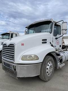 Mack Pinnacle CXU612 Single Axle Day Cab Truck - MP8 415HP, 10 Speed Manual