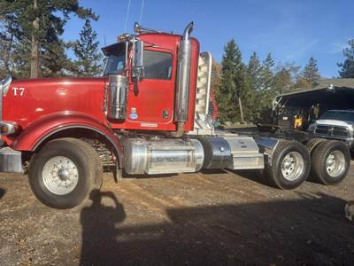Peterbilt 367 Day Cab Truck - Cummins 550HP, 18 Speed Manual