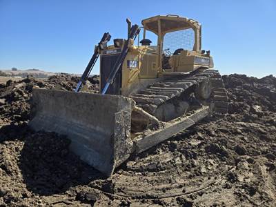 Caterpillar D6H Dozer