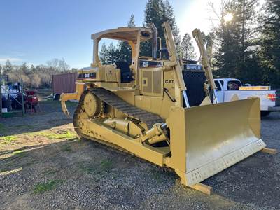 Caterpillar D6H II Dozer