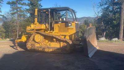 Caterpillar D6M XL Dozer