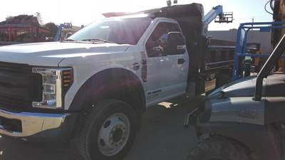 Ford F-550 Single Axle Dump Truck - 6.7L POWER STROKE 330HP, Automatic