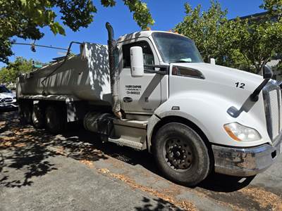 Kenworth T680 Single Axle Dump Truck - Paccar 430HP, 10 Speed Smart Advantage Automatic