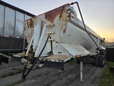 Dragon 28 ft End Dump Trailer - Tandem Axle, Steel, Spring