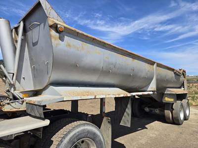 Reliance 28 ft End Dump Trailer - Tandem Axle, Steel, Spring