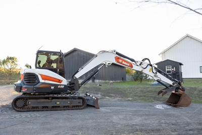 Bobcat E88R2 Excavator